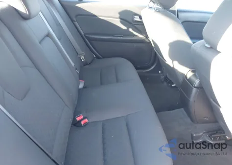 2012 Ford Fusion Se z USA, uszkodzony, nr VIN 3FAHP0HA2CR330549